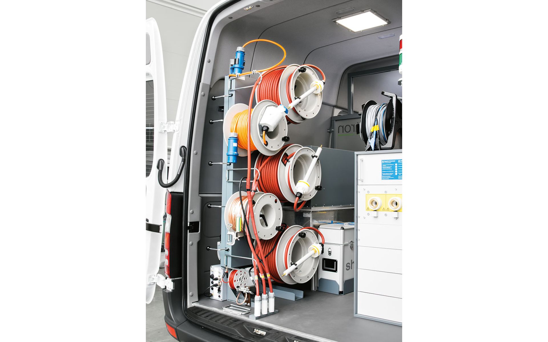 Imagen relacionada con IM_product_cable_test_van_titron_inside_detail_KTG_RGB_72dpi